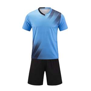 Ensemble de maillot de football grande taille pour homme – Coupe ample, maillot et short de sport, ajustement extensible, performance athlétique, confort optimal - Product Image 2