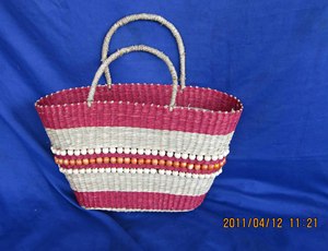 Elegante Bolso de Mano Vietnamita Hecho a Mano con Estilo Vintage, Forro de Algodón, Dos Aberturas, Impermeable, Capacidad de 1 Litro, Moda Resort, Sostenible - Product Image 3