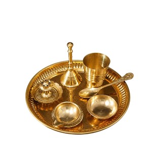 Ensemble de thali en cuivre pur fait main pour les rituels hindous, accessoires traditionnels pour les temples et les mandirs, comprend un kalash, un diya et une assiette - Product Image 2