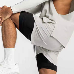 Shorts de sport pour homme, coupe flexible, tissu doux, pour musculation, entraînement et style de vie actif. - Product Image 3