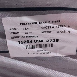 Meilleur prix pour fibres de polyester vierges de qualité C 1.4DX38MM d'origine indonésienne pour le fil OpenEND destiné aux gants - Product Image 1