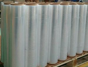 Industrial Grade Pallet Wrap <b>Stretch</b> Film Customized Thickness and Width Vietnam Supplier - Product Image 4