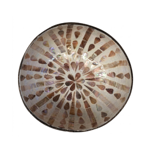 <b>Coconut</b> <b>shell</b> bowl with decorative carved edges eco friendly finish smooth texture for kitchen applications - Product Image 2