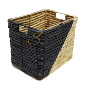 Panier artisanal en jacinthe d'eau avec couleurs mélangées - Panier pour rangement et décoration - Product Image 1