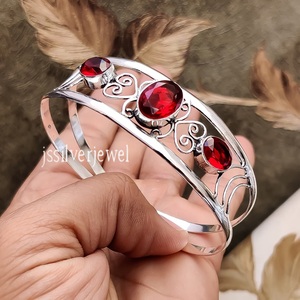 Bracelet manchette en argent sterling 925 avec grenat naturel, bijou fait main en pierres précieuses, bracelet bohème tendance pour femme - Product Image 4