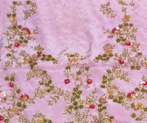 Traje de seda premium moderno, sin coser, bordado a mano, para mujer, estilo tradicional indio. - Product Image 3