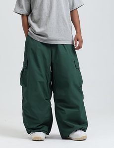 Pantalones de Esquí Unisex Impermeables, Resistentes al Viento y Calefactables, Color Verde Oscuro, con Bolsillos Tipo Cargo y Cierre con Cordón - Product Image 2