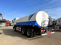 Camion-citerne Sinotruk HOWO Hohan d'occasion 20 tonnes 20 m³ 6x4 Diesel avec pompe haute pression Moteur 351-450 ch pour le nettoyage des rues