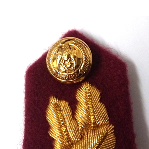 สีแดงและสีทองขายดี สร้างสรรค์สไตล์ใหม่ล่าสุดของคุณเอง ชุดยูนิฟอร์มแบบกอร์เก็ต ผลิตในปากีสถาน - Product Image 6