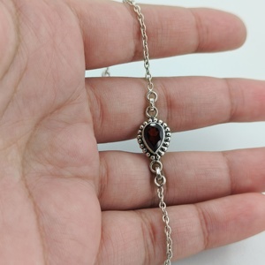 Bracelet rond en grenat, argent sterling 925, fait main, bijou de promesse pour femme, cadeau pour elle, bijou pierre de naissance de décembre - Product Image 4