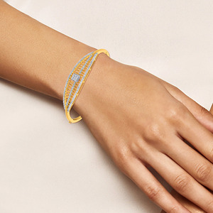 กำไลข้อมือทองคำขาว 18k ประดับเพชรเลี้ยงในห้องปฏิบัติการ ดีไซน์ลายฉลุแบบคลาสสิกสำหรับผู้หญิง ประณีตและละเอียดอ่อน - Product Image 2