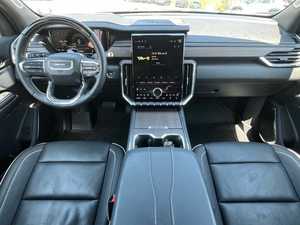 GMC Acadia Denali AWD 2024, Asientos de Cuero, Interior Oscuro, Control de Crucero Adaptativo, Neumáticos R19, Techo Panorámico - Product Image 2