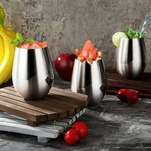 Gobelet à vin élégant en acier inoxydable, verrerie moderne à pied argenté pour une présentation raffinée sur la table - Product Image 6