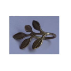 Anneau de serviette en laiton en forme de feuille, très vendu, en stock, pour la vaisselle de table en tissu, design moderne pour la décoration de restaurant, mariage, fête - Product Image 1