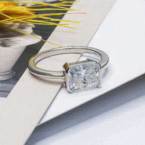 Anillo de compromiso de moda estilo East West con moissanita de corte radiante de 3 CT, engaste de media bisel, plata de ley 925, regalo de aniversario - Product Image 4