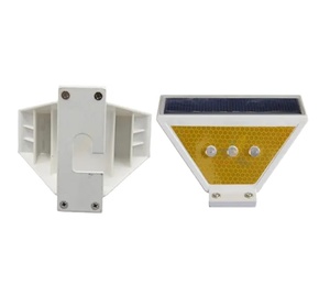 Prix fabricant : Marqueurs routiers, réflecteurs de garde-corps autoroutiers, délimiteurs de circulation - Product Image 3