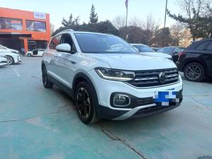 <span class=keywords><strong>Volkswagen</strong></span> <span class=keywords><strong>T</strong></span>-<span class=keywords><strong>Cross</strong></span> <span class=keywords><strong>2021</strong></span> 1.5 Édition 30e Anniversaire, Transmission Automatique, Peinture d'Origine, Essence, Kilométrage de 35 000 km. - Product Image 3