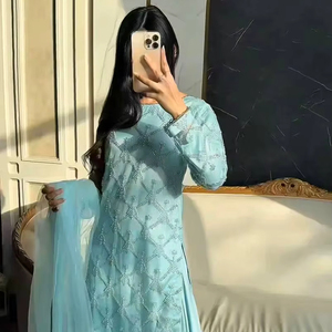 ชุดคุर्ติชาราร่าปักลายพร้อมผ้าคลุมไหล่สำหรับผู้หญิง – ชุดปาลาซโซสำหรับงานปาร์ตี้ ดีไซน์เนอร์ พร้อมงานปักเลื่อม - Product Image 1