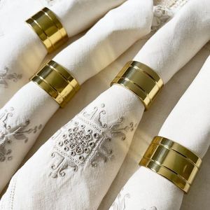 Exclusive Table Decor Metal Napkin Ring Designed For Elegant Dining Experiences <b>And</b> Stylish Table Arrangements - Product Image 3