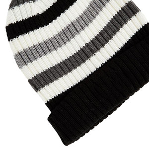 Bonnet tricoté noir et blanc personnalisé avec revers, en polyester de qualité supérieure, ajustable, pour l'hiver, fabricant de couvre-chefs OEM ODM sous marque privée pour bébés - Product Image 3