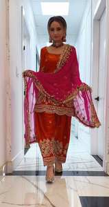 Salwar Farshi con Estampado Floral de Fabricación India para Fiestas, Festivales y Celebraciones de Bodas, Disponible al Mejor Precio - Product Image 4