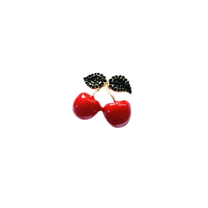 Spilla alla Moda a Forma di Ciliegia con Diamanti KT, Smalto Rosso e Foglie Nere con Strass - Product Image 2