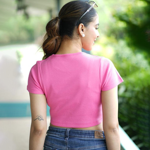 เสื้อยืดครอปแขนสั้นคุณภาพพรีเมียมสำหรับใส่ทุกวันในช่วงฤดูร้อน ทรงปกติ  รับสกรีนโลโก้และสีตามสั่ง สำหรับผู้หญิง - Product Image 2