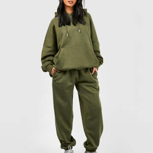 Trajes Deportivos para Mujer al Por Mayor a Precio de Fábrica, Calidad Profesional, Transpirables, Ligeros y Elásticos - Product Image 2