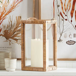 Willow Rattan Camping Lantern-Iluminación exterior duradera y elegante - Product Image 2