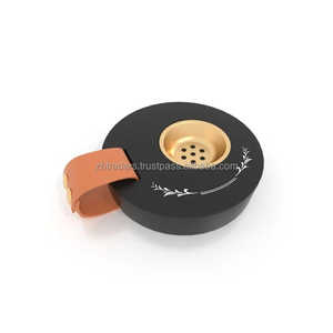 Brûleur de Bakhoor en bois naturel Mabkhara au design de rivière époxy contemporain avec prise d'anis étoilé pour une décoration intérieure arabe élégante - Product Image 2