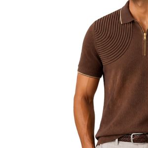 Polo de Punto Personalizado para Hombre en Color Marrón con Cierre Dorado, Manga Corta, Tejido Texturizado de Lujo, Logotipo Personalizado, Diseño de Golf, OEM - Product Image 3