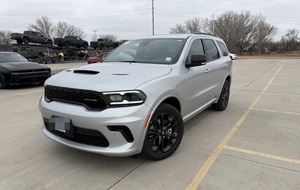 Dodge Durango GT 2026 Deluxe de Lujo con Navegación y Tracción en las Cuatro Ruedas (AWD) - Product Image 4