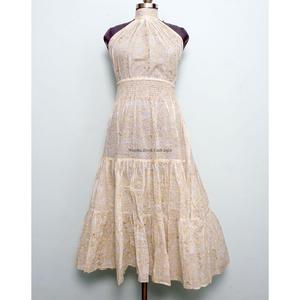 Robe longue d'été plissée à imprimé floral style bohème pour femme, col halter, dos nu à nouer, taille empire, magnifique robe de soleil - Product Image 1