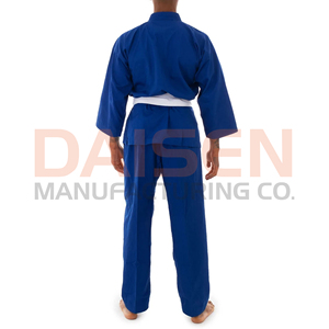 Uniforme de karaté de qualité supérieure pour hommes et femmes, léger, respirant, vêtements de sport pour l'entraînement aux arts martiaux - Product Image 4