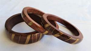 Brazalete de Cobre Art Deco Moderno con Forma Irregular Hecho a Mano para Mujeres y Niñas - Regalo de Cumpleaños - Product Image 4