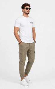 T-shirt blanc à manches courtes pour homme, col rond, couleur unie, coupe classique, jersey décontracté - Product Image 2