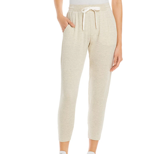 Mejor Fabricante de Conjuntos Deportivos Casuales con Capucha para Mujer, Invierno, Color Sólido, Logotipo Personalizado, 2 Piezas, Ropa Deportiva Transpirable de Secado Rápido - Product Image 4