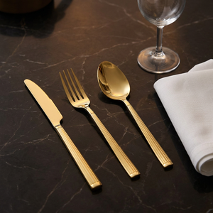 Juego de Cubiertos de Acero Inoxidable Dorado con Cuchillo, Tenedor y Cuchara, Acabado Pulido Espejo, Colección de Cubiertos Modernos de Lujo para Mesa de Comedor - Product Image 5