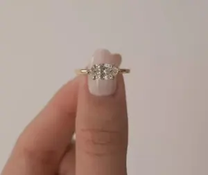 Anillo de Compromiso Solitario con Moissanita de Corte Marquesa de 2 Quilates, Chapado en Oro Amarillo de 14K - Product Image 3