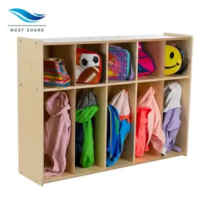 Armario de Madera Maciza para Guardería y Preescolar Montessori, Armario de Almacenamiento para el Aula, Compartimentos para Abrigos y Mochilas con Ganchos - Product Image 1