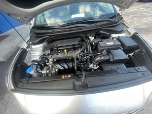 Hyundai Accent SE Sedán FWD 2020 - Product Image 5