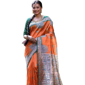 Sari de Seda Suave Especial para la Fiesta de Ganesh Chaturthi con Blusa a Juego, Personalizado por el Fabricante de Surat - Product Image 1