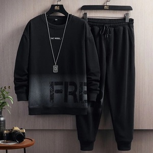 Survêtements d'hiver en coton personnalisés pour hommes, ensemble 2 pièces avec pantalon évasé et sweat à capuche, motif lettres, design 2-en-1 - Product Image 2