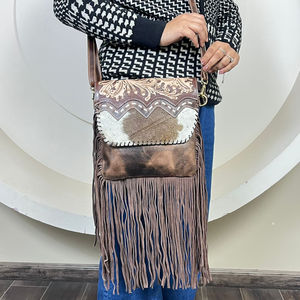 Nuevo Bolso Bandolera Grande de Cuero Vacuno Hecho a Mano con Flecos, Bolso de Hombro Estilo Bohemio de Cuero Repujado Occidental, Bolso de Viaje Estilo Vaquera - Product Image 4