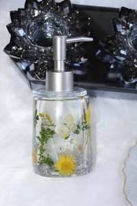 Distributeur de savon et plateau en résine florale faits à la main, décoration de salle de bain printanière - Product Image 4