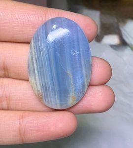 Cabujón de Calcita Azul Natural con Bandas, Gema Suelta al por Mayor, Hecho a Mano, Cambio de Color, Forma Ovalada, 46 Quilates - Product Image 2