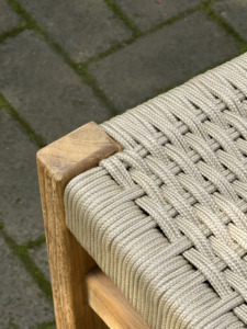 Chaise de salle à manger WoodgradLiving Designer Rattan Meryjane, artisanat en bois de chêne de qualité supérieure, rembourrage en corde minimaliste pour un confort optimal - Product Image 5