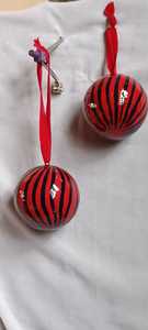 Adornos Navideños Personalizados Hechos a Mano con Papel a Rayas Rojo y Negro, Bolas Colgantes Decorativas de Estilo Clásico, Ecológicas, G.M.DEHQANI SON - Product Image 3