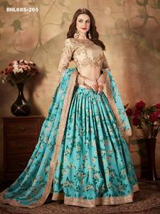 Ensemble de lehenga bleu ciel de qualité supérieure, nouvelle arrivée, en organza avec imprimé floral et broderies de paillettes Dori, fournisseur de Surat - Product Image 2