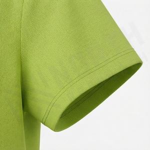 เสื้อยืดครอปท็อปผ้าฝ้ายเนื้อหนาเรียบสำหรับผู้หญิง  รับสกรีนโลโก้ ระบายอากาศได้ดี พรีเมียม เหมาะสำหรับออกกำลังกาย ชุดลำลอง - Product Image 6